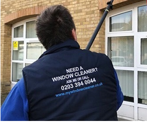 window cleaner